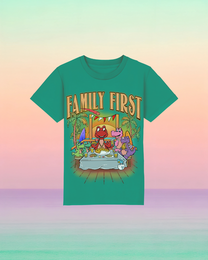 Family First – Kinder-T-Shirt mit Frontprint-Botschaft
